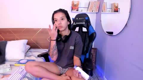 Snapshot of lucy_ferreiraa chatting on February 2025 04:01:01 AM Your Lucy online show from February 2025 04:01:01 AM