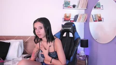 Snapshot of lucy_ferreiraa chatting on March 2025 04:21:01 AM Your Lucy online show from March 2025 04:21:01 AM