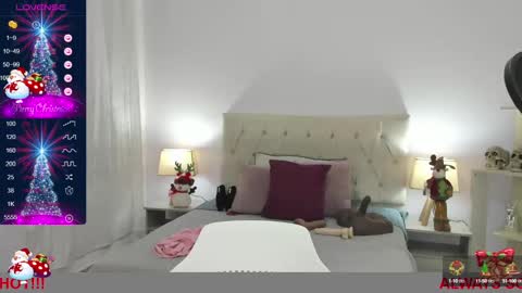 Lucia online show from December 2024 10:37:01 PM