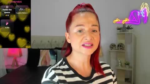 Snapshot of lucy_hot77 chatting on November 2025 06:39:01 PM Lucia online show from November 2025 06:39:01 PM