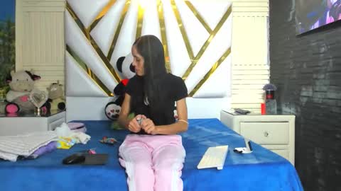 Snapshot of lucy_unlimited chatting on October 2025 02:40:01 PM Lucy unlimit come back here online show from October 2025 02:40:01 PM