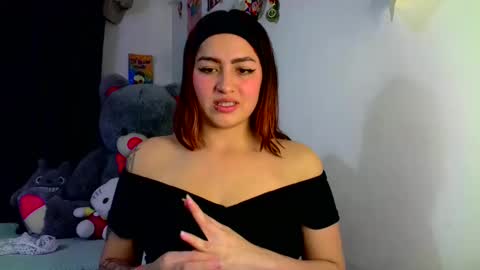 LUCIA  online show from March 2025 03:16:01 AM