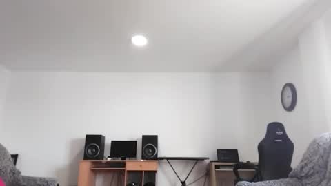 Snapshot of luigielporno chatting on November 2025 02:15:01 PM Luigi online show from November 2025 02:15:01 PM