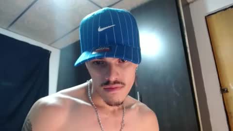 Snapshot of luis_as chatting on November 2025 12:43:02 AM Luis AS online show from November 2025 12:43:02 AM