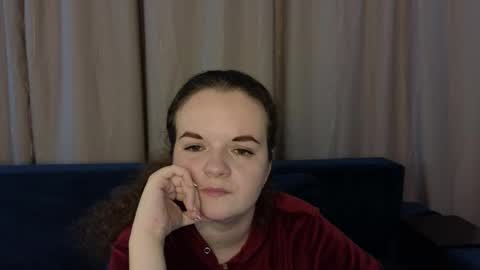Snapshot of luisa_rosee chatting on February 2025 01:48:01 PM Luisa Rosee online show from February 2025 01:48:01 PM