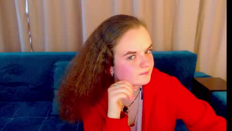 Snapshot of luisa_rosee chatting on February 2025 02:06:02 PM Luisa Rosee online show from February 2025 02:06:02 PM