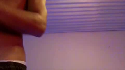 Snapshot of luisadrianguzmansantander5 chatting on October 2025 11:03:01 AM luisadrianguzmansantander5 online show from October 2025 11:03:01 AM