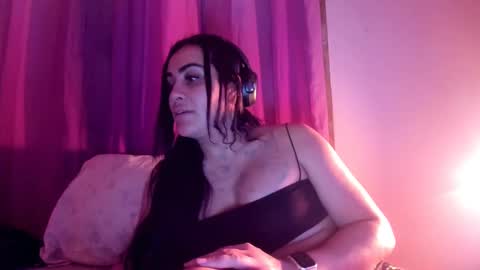 Luisa Monsters online show from February 2025 02:25:01 AM