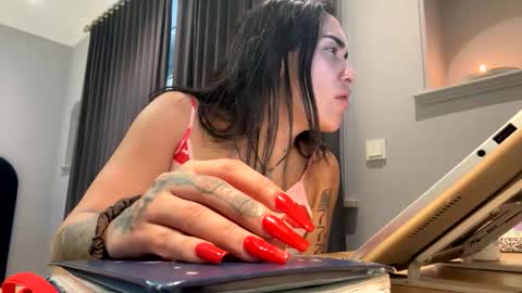 Snapshot of luisamonsterdick chatting on October 2025 09:54:02 AM Luisa Monsters online show from October 2025 09:54:02 AM