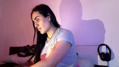Snapshot of luisamonsterdick chatting on November 2025 10:47:01 PM Luisa Monsters online show from November 2025 10:47:01 PM