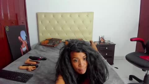 Luissa online show from February 2025 01:34:01 AM
