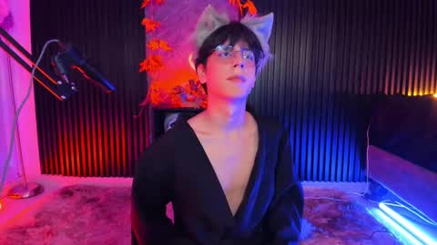 luixdust1 online show from October 2025 06:55:02 AM