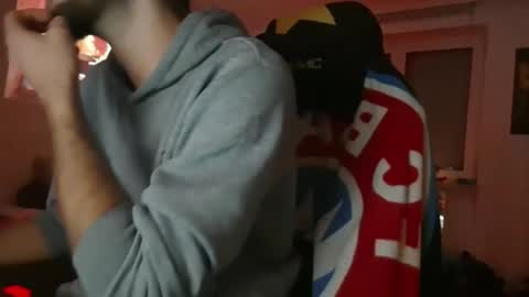 Snapshot of lukasschoetz chatting on November 2025 08:54:02 PM lukasschoetz online show from November 2025 08:54:02 PM