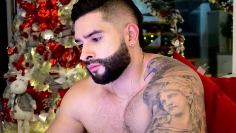 Lukhas f4f online show from December 2024 03:37:02 AM