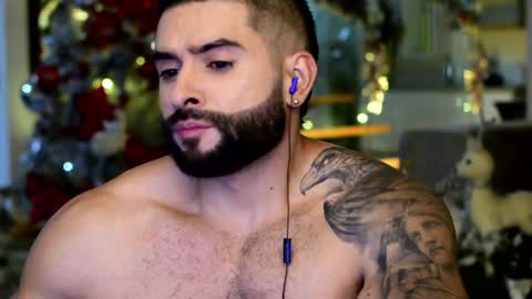 Lukhas f4f online show from December 2024 11:12:02 PM