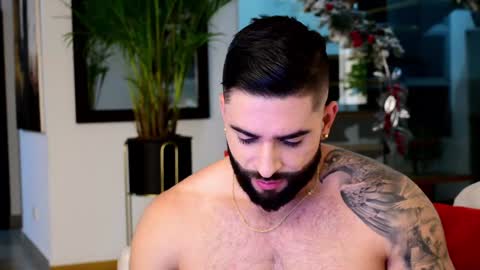 Lukhas f4f online show from January 2025 01:06:01 AM