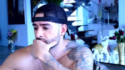 Lukhas f4f online show from March 2025 04:25:01 PM