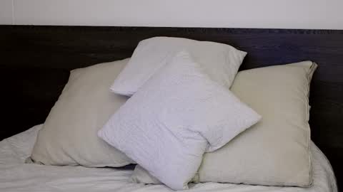 Lukhas f4f online show from October 2025 12:53:01 AM