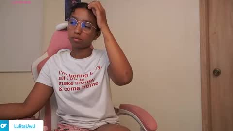 Snapshot of lulitauwu chatting on November 2025 03:18:02 AM lulitauwu online show from November 2025 03:18:02 AM