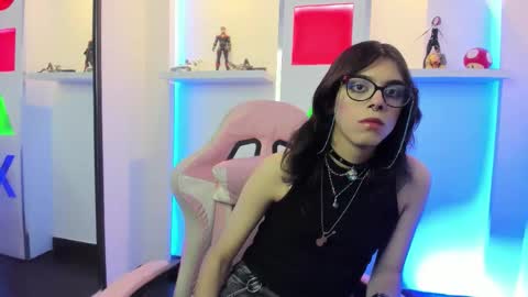 Cookie  online show from November 2025 11:42:01 AM