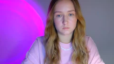 Snapshot of lulu_baby1 chatting on October 2025 06:42:01 PM Lulu Baby18 online show from October 2025 06:42:01 PM