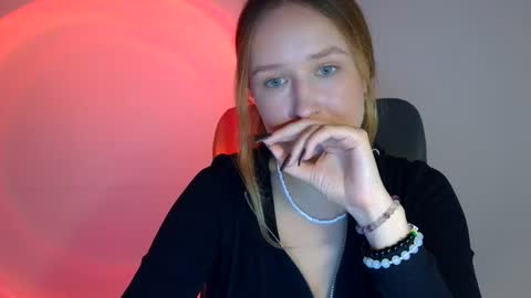 Snapshot of lulu_baby1 chatting on October 2025 05:37:02 PM Lulu Baby18 online show from October 2025 05:37:02 PM