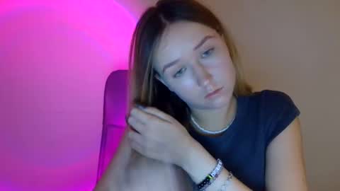 Snapshot of lulu_baby1 chatting on November 2025 07:37:01 PM Lulu Baby18 online show from November 2025 07:37:01 PM