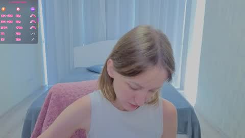 Lily online show from September 2025 09:53:02 AM