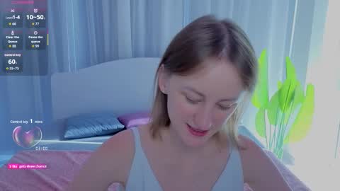 Lily online show from September 2025 09:45:02 AM