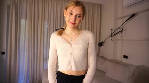 Alice online show from September 2025 02:41:01 PM
