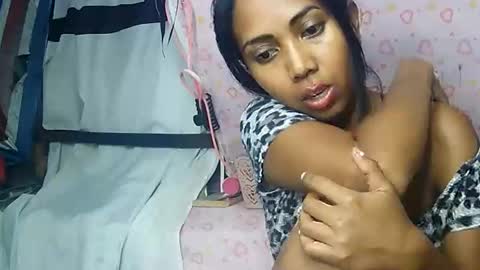 Snapshot of luna019 chatting on October 2025 06:37:01 PM Luna online show from October 2025 06:37:01 PM