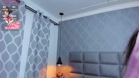 Snapshot of luna_bella3 chatting on November 2025 11:10:03 AM Luna online show from November 2025 11:10:03 AM