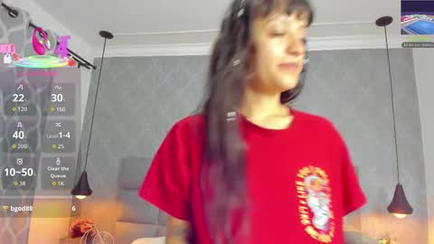 Snapshot of luna_bella3 chatting on December 2025 11:04:01 AM Luna online show from December 2025 11:04:01 AM