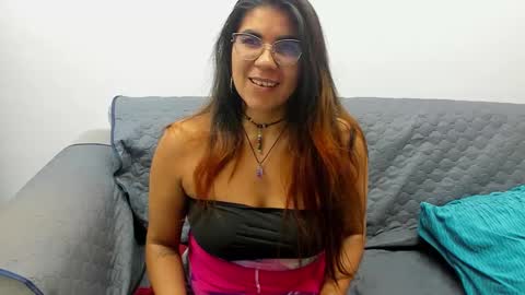 Snapshot of luna_dumont chatting on January 2025 01:07:02 AM luna online show from January 2025 01:07:02 AM