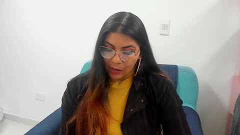 Snapshot of luna_dumont chatting on January 2025 11:44:02 AM luna online show from January 2025 11:44:02 AM