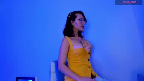 luna_hazard online show from January 2025 02:09:01 AM