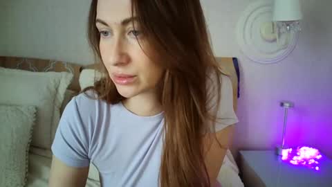 luna_hoti online show from March 2025 12:05:02 PM
