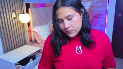 Snapshot of luna_jonez2 chatting on October 2025 09:15:01 AM Luna Jonez online show from October 2025 09:15:01 AM