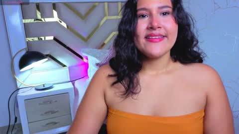 Snapshot of luna_jonez2 chatting on November 2025 11:14:01 AM Luna Jonez online show from November 2025 11:14:01 AM