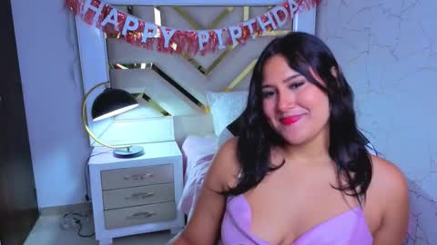 Snapshot of luna_jonez2 chatting on November 2025 09:23:01 AM Luna Jonez online show from November 2025 09:23:01 AM