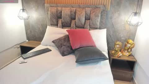 luna  killari online show from October 2025 11:33:02 AM