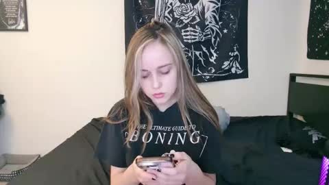 Snapshot of luna_lovelyy chatting on October 2025 06:31:01 PM Luna online show from October 2025 06:31:01 PM