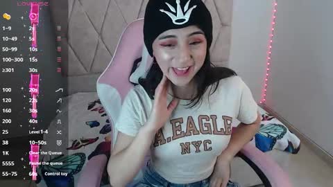 luna_roussee online show from March 2025 06:32:01 PM