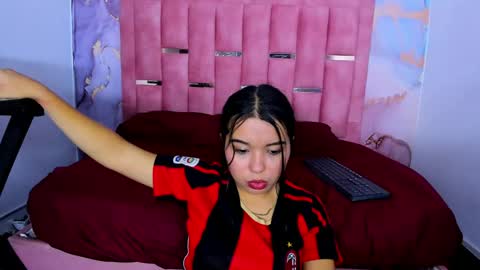 Luna  online show from January 2025 03:30:02 PM