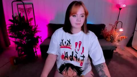 Snapshot of lunaali chatting on September 2025 04:28:02 PM Li online show from September 2025 04:28:02 PM