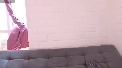 Luna online show from November 2025 03:34:02 PM