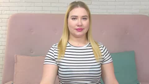 LunaHouston online show from January 2025 04:18:02 PM