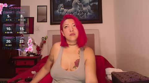 LUNA online show from October 2025 10:27:01 AM