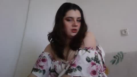 lunamoody online show from September 2025 05:12:01 AM