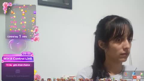 Snapshot of lunamoon_17 chatting on January 2025 03:57:02 AM LUNA online show from January 2025 03:57:02 AM